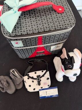 American girl doll Grace clothes accessories